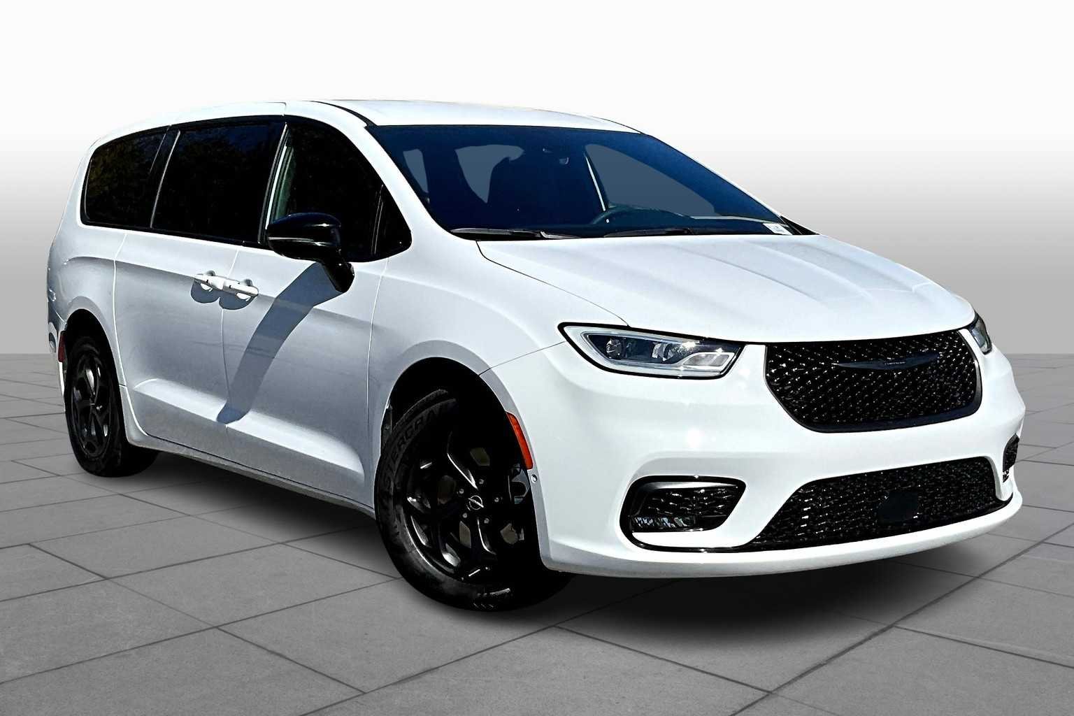 chrysler pacifica phev 2024 2C4RC1S71RR112145 image chrysler pacifica phev 2024 2C4RC1S71RR112145 image